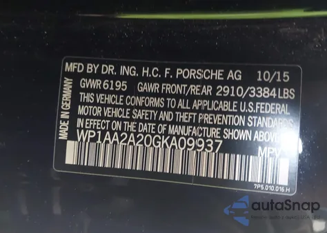 2016 Porsche Cayenne z USA, uszkodzony, nr VIN WP1AA2A20GKA09937